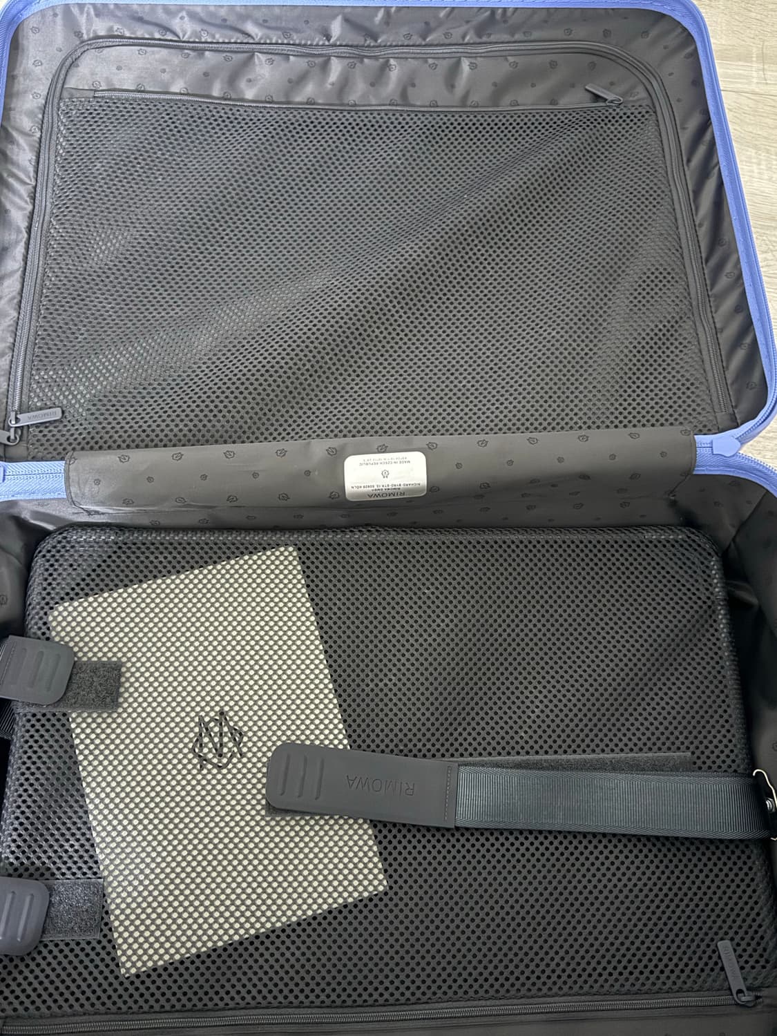 Rimowa 리모와 에센셜 캐빈 상품이미지4