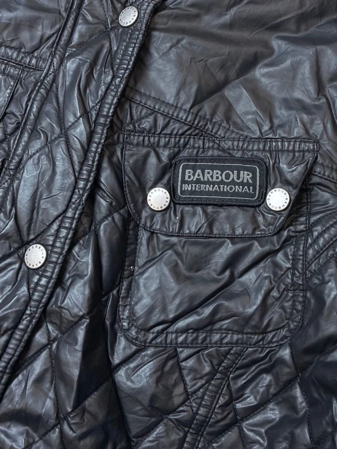 바버 BARBOUR 인터내셔널 클래식 퀼트 벨티드 자켓 PN5753 상품이미지3
