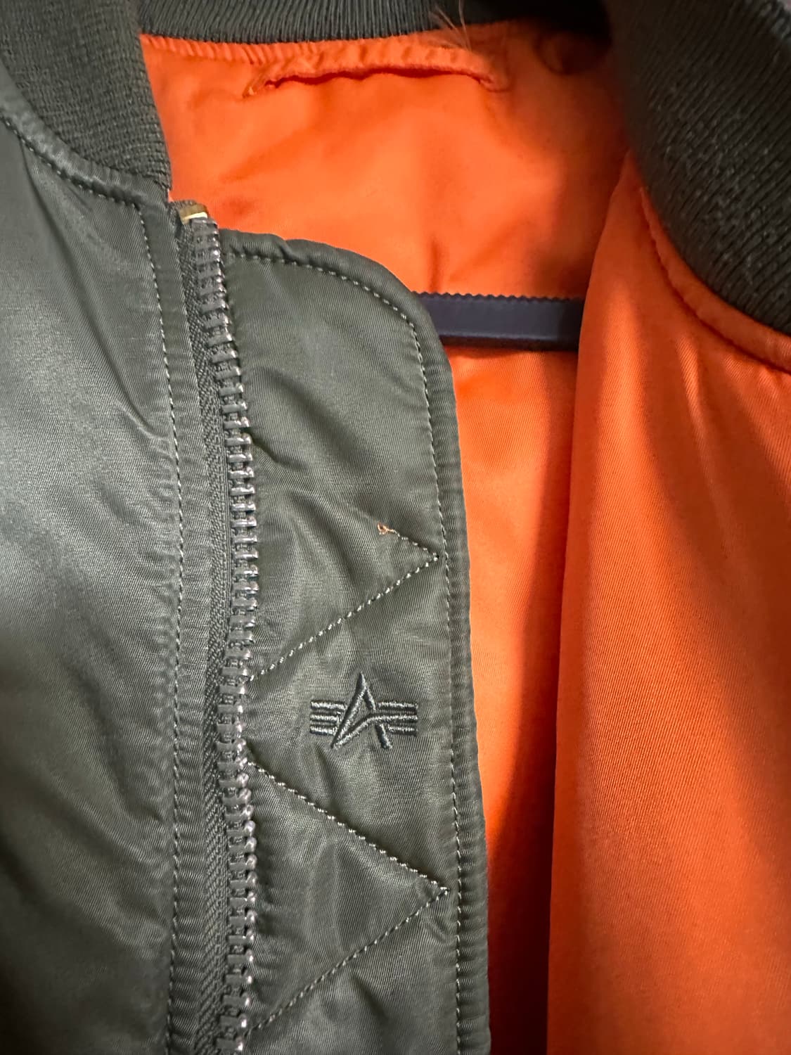 [L] 알파인더스트리 ma-1 세이지 상품이미지3