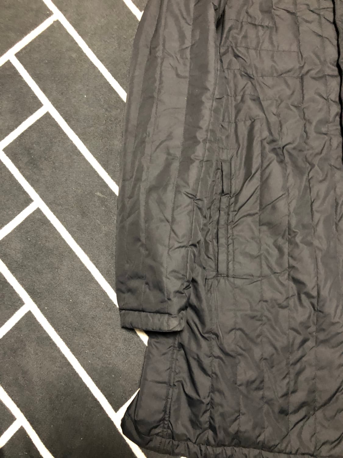 (횡재가)띠어리 리버시블 양면패딩/몽클레어타임솔리드시스템스톤프라다톰포드 상품이미지5