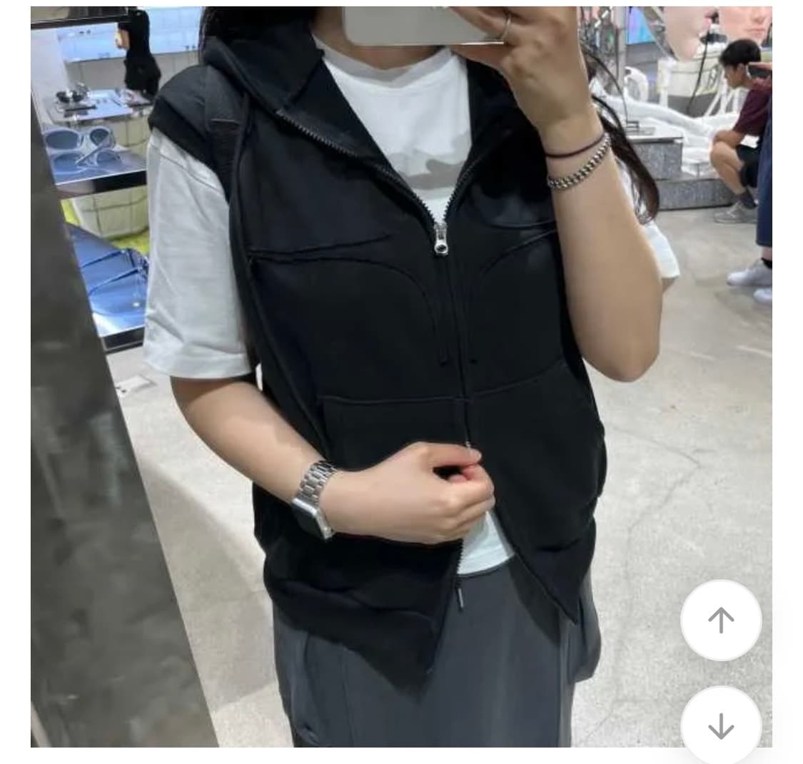 에이블리 남여공용 투웨이 조끼 후드집업 상품이미지3