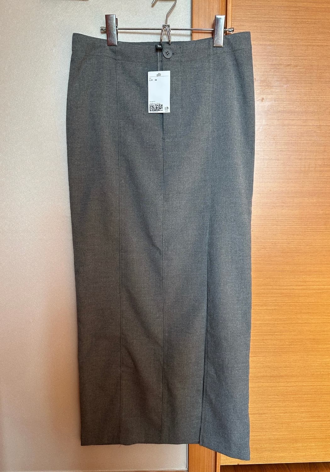 H&M 테일러드 펜슬스커트 EU34 상품이미지1