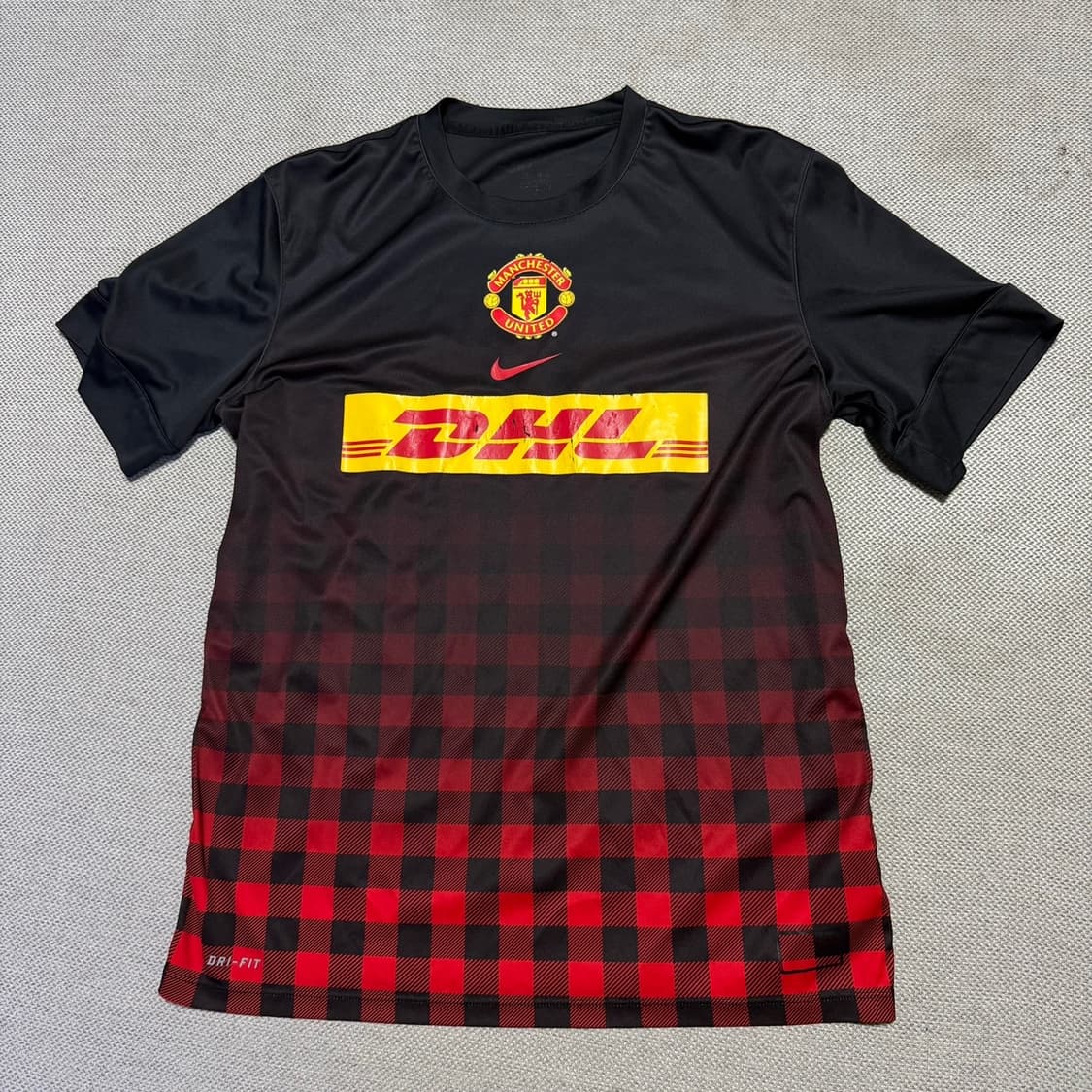 나이키 맨유 트레이닝 탑 상품이미지1