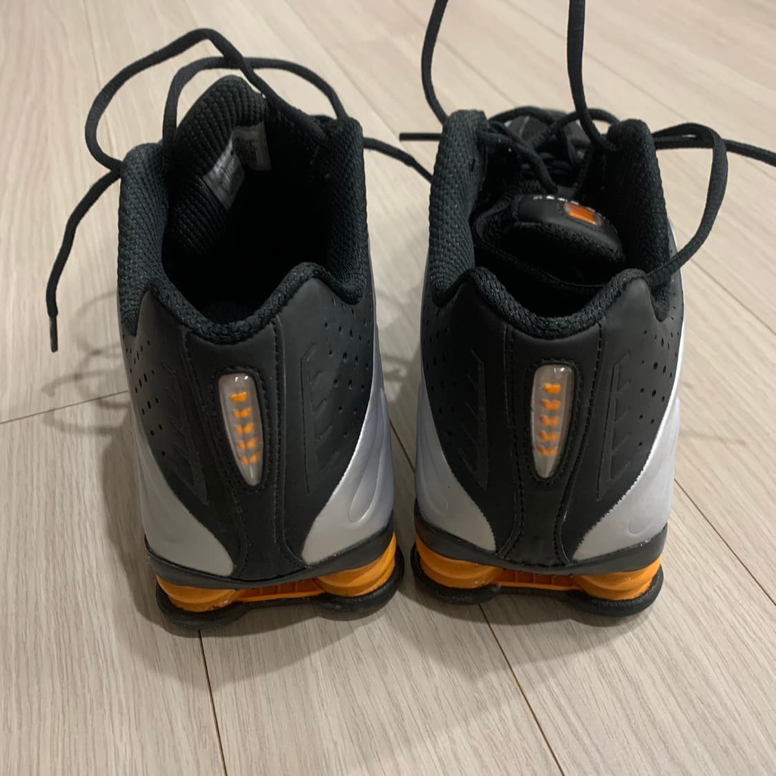 나이키 샥스 275 상품이미지3