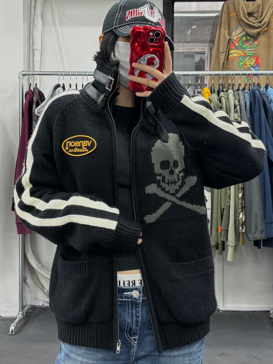 밴슨 레더 스컬 코위찬 니트 자켓 상품이미지1