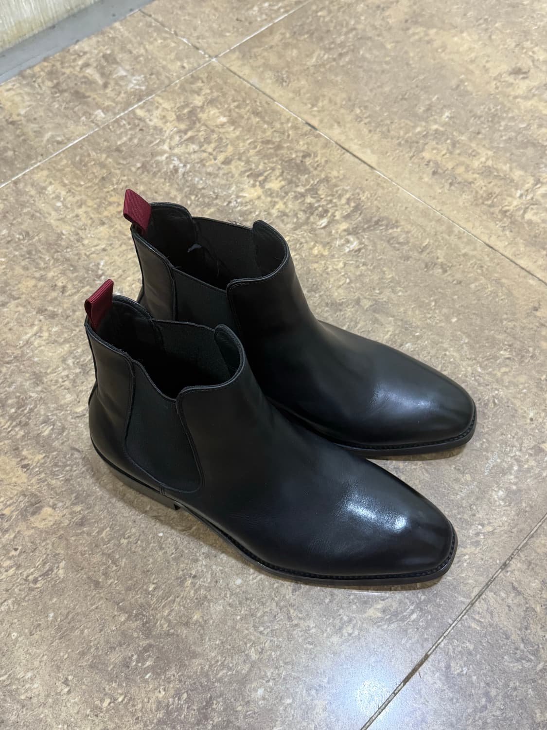 [이핏 X 로맨틱무브] 라스트 스탠드 첼시 부츠 R26M301 / 블랙 상품이미지2