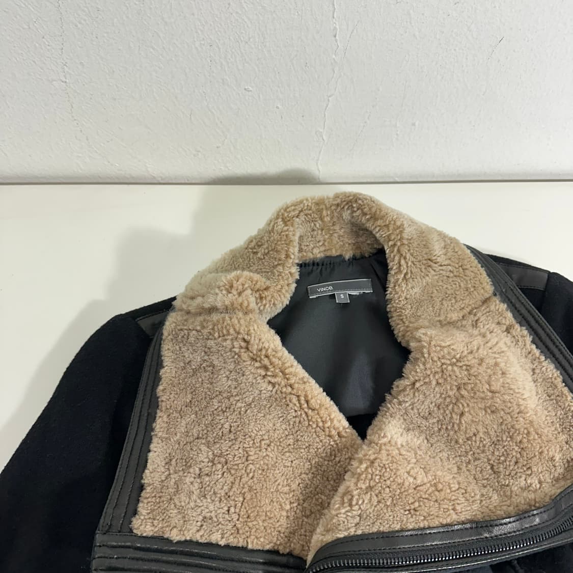 우먼S 빈스 VINCE 블랙 퍼카라 울자켓 상품이미지3