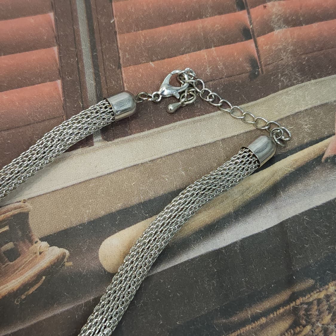 90s 프랑스 빈티지 목걸이 레드 크리스탈 플라워 펜던트 메쉬 목걸이 상품이미지7