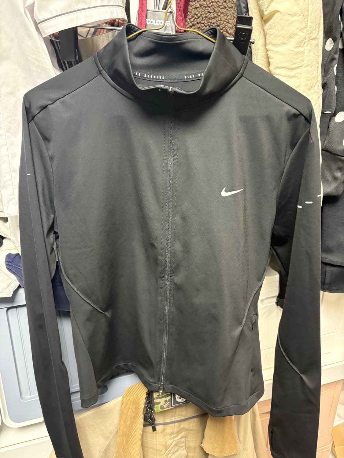 나이키 스위프트 드라이핏 풀 집 미드 레이어 러닝집업 상품이미지2