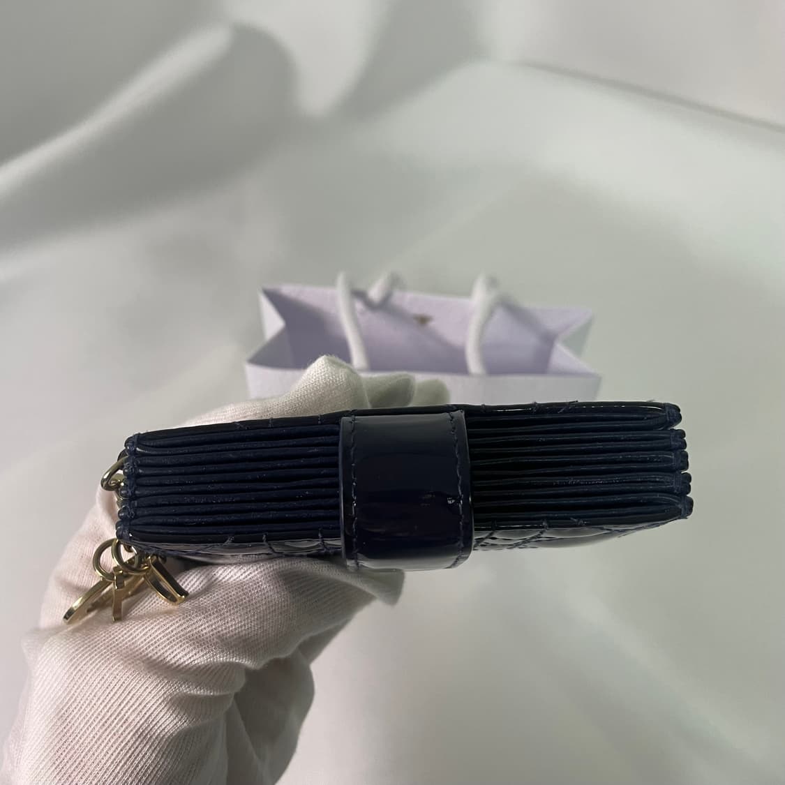 디올 아코디언 카드지갑 상품이미지10