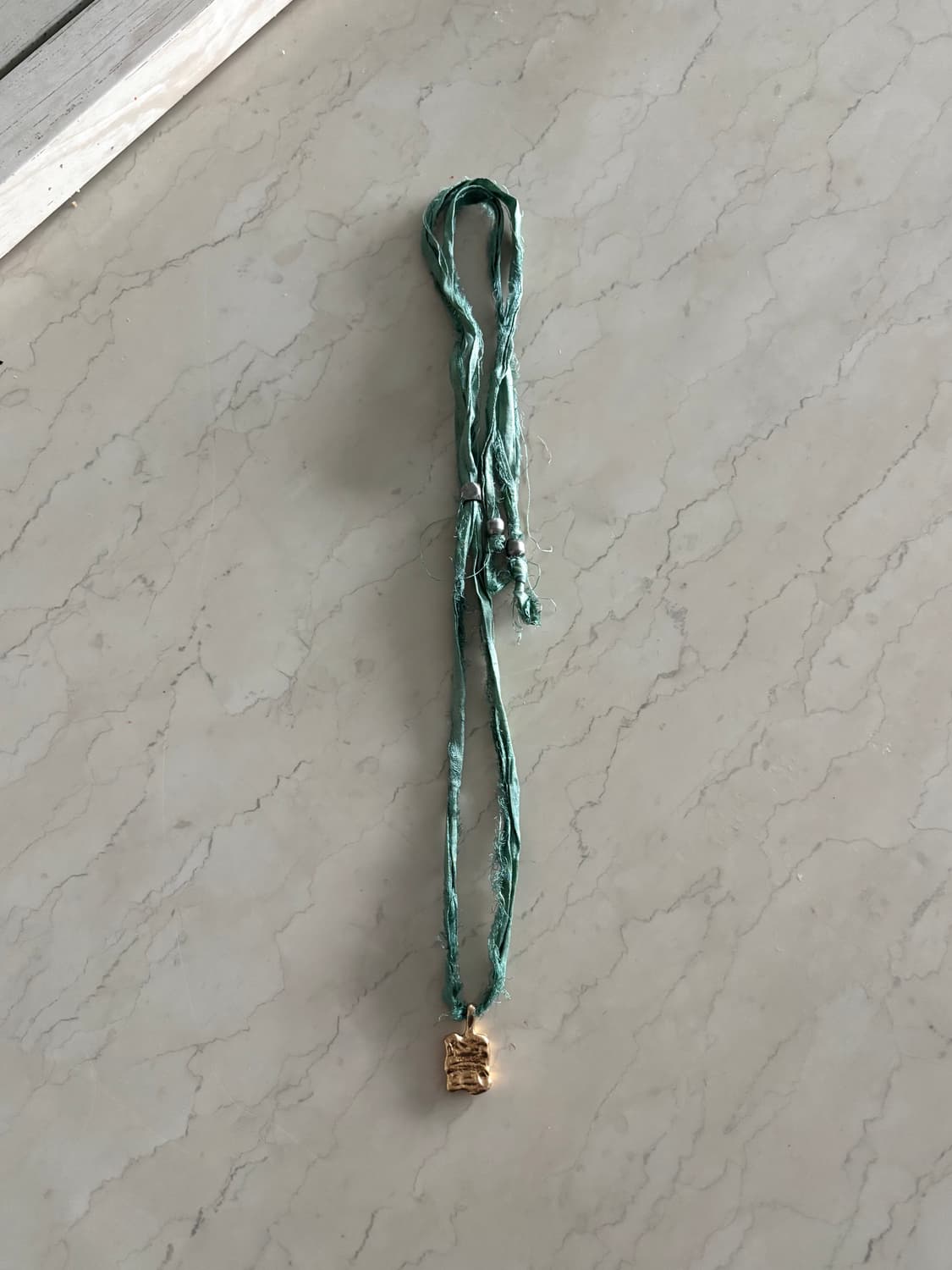 (새상품) Towtow Archive 토우토우아카이브 민트색 목걸이 상품이미지4