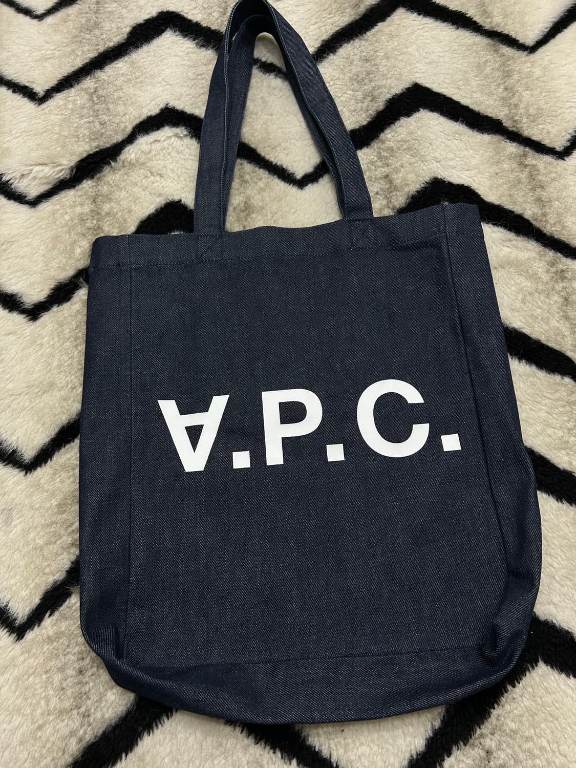 A.P.C 데님 에코백 상품이미지2