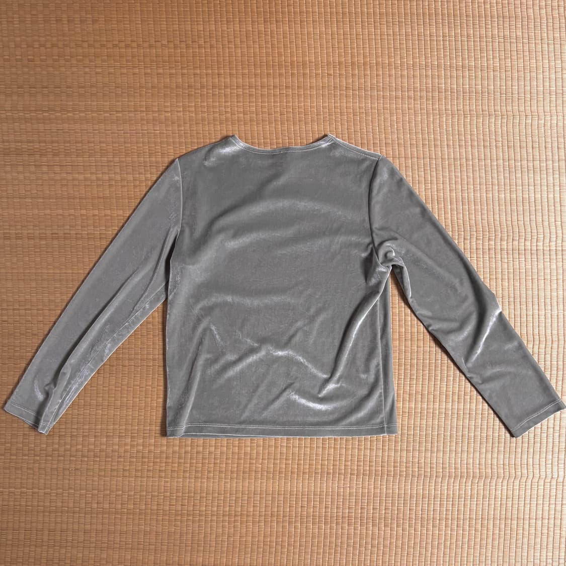 엔조블루스 벨벳티셔츠 상품이미지4