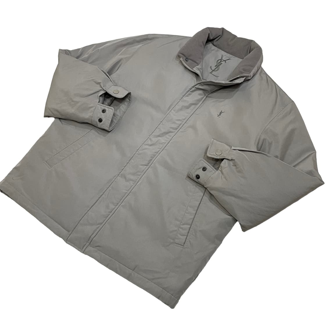 YSL 입생로랑 오트밀 베이지 빅로고 패딩 상품이미지3