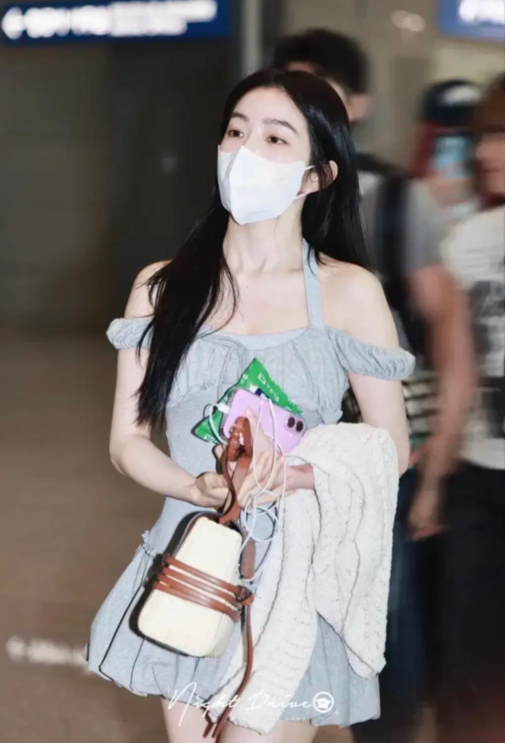 쓰리타임즈 Ann 홀터 원피스 상품이미지1