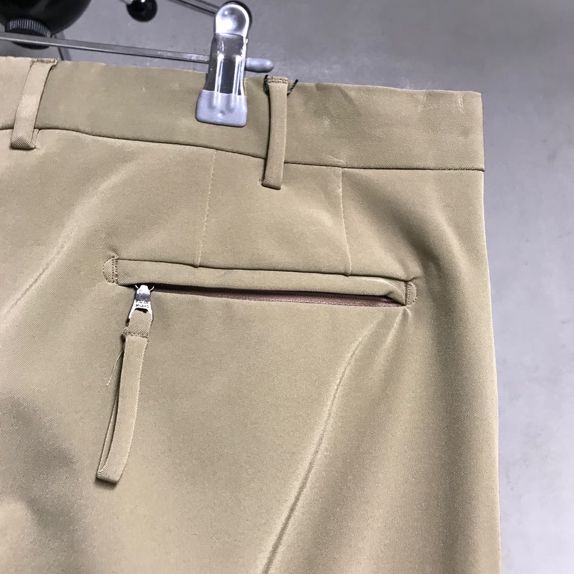 프라다 팬츠 베이지 56 상품이미지4