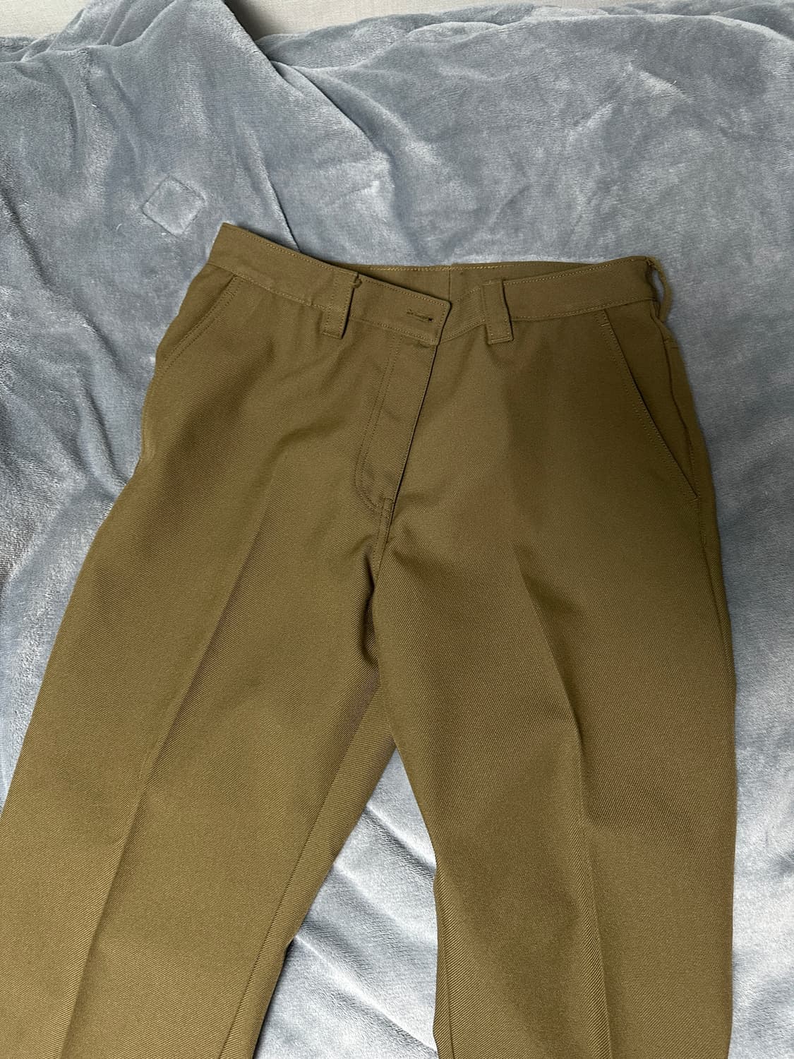 미우미우 백 로고 커버팬츠 상품이미지3