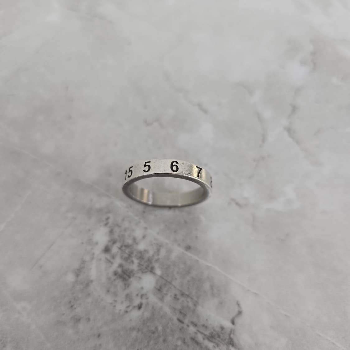 메종 마르지엘라 뉴메리컬 실버 넘버 링 반지 판매 상품이미지3
