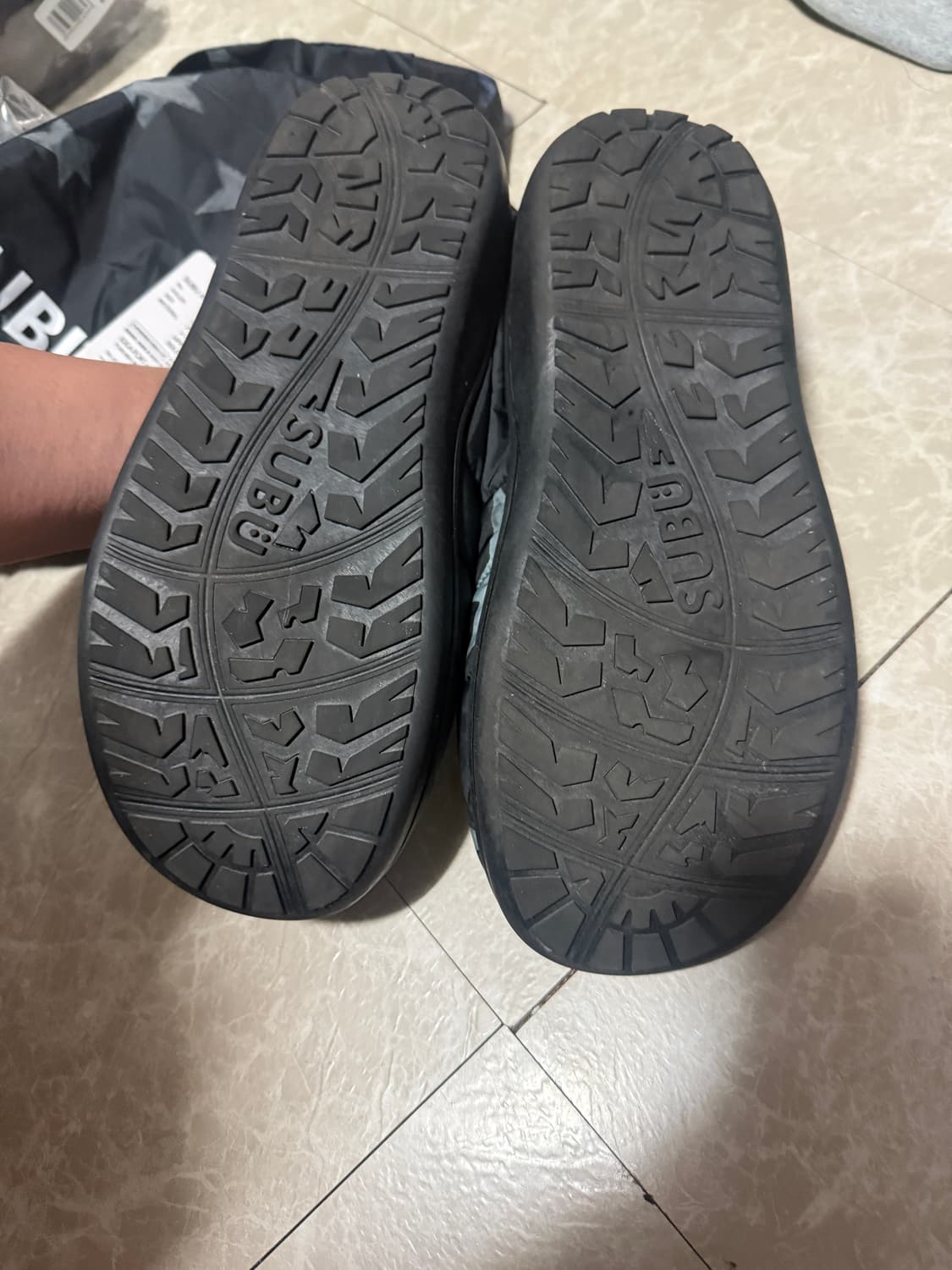 2사이즈 수부 패커블 스타 익스클루시브 블랙 상품이미지4