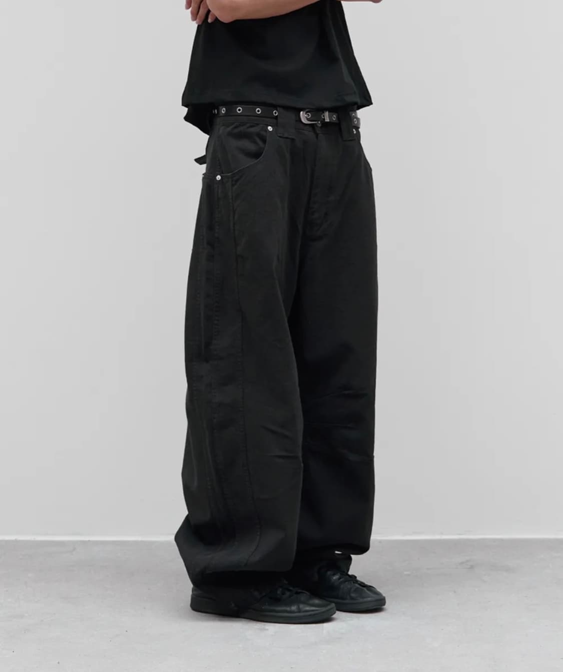 9999아카이브 테크니컬 커브드 진 블랙 1사이즈 상품이미지1