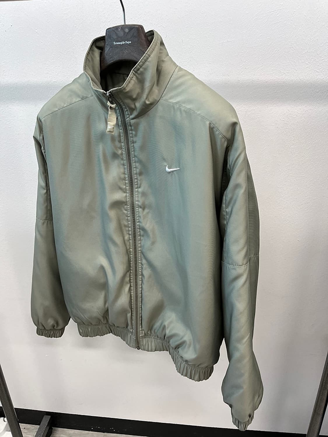 100) 나이키 NRG 새틴 봄버  상품이미지1