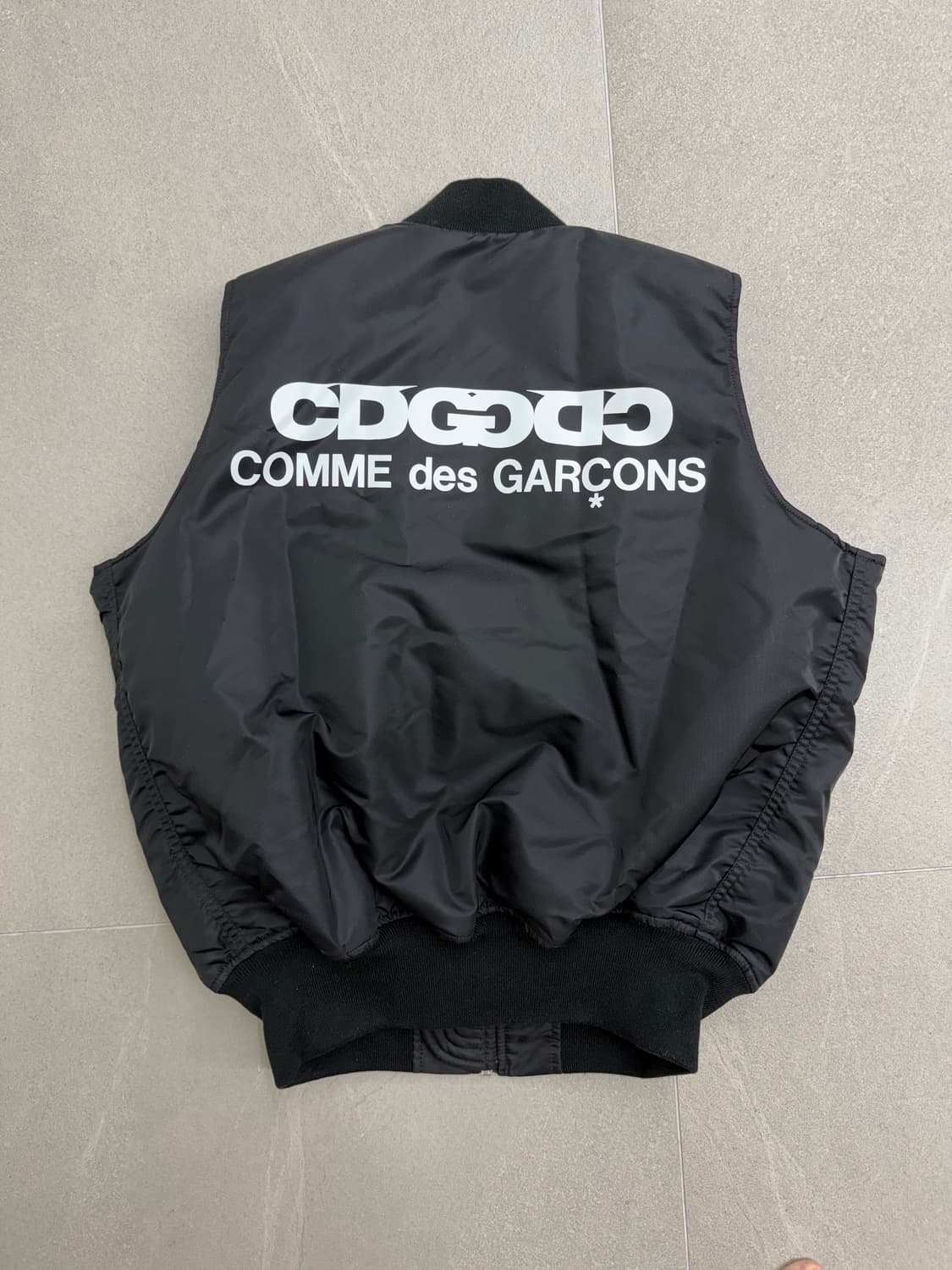 꼼데가르송 CDG X 알파인더스트리 MA-1 베스트 조끼 집업 상품이미지3