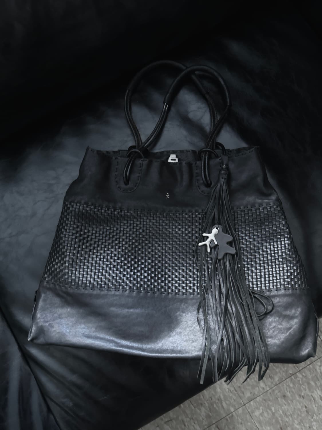 헨리베글린 아티저널 레더 빅 백 상품이미지1