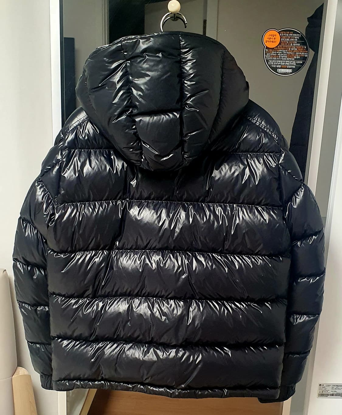 매장판)몽클레어 21FW 마야 유광 패딩(블랙,2) 상품이미지2