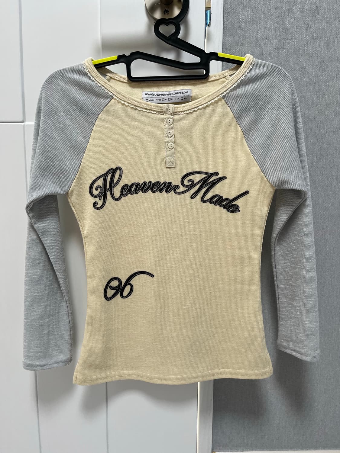 스컬프터 버튼 티 xs 상품이미지2