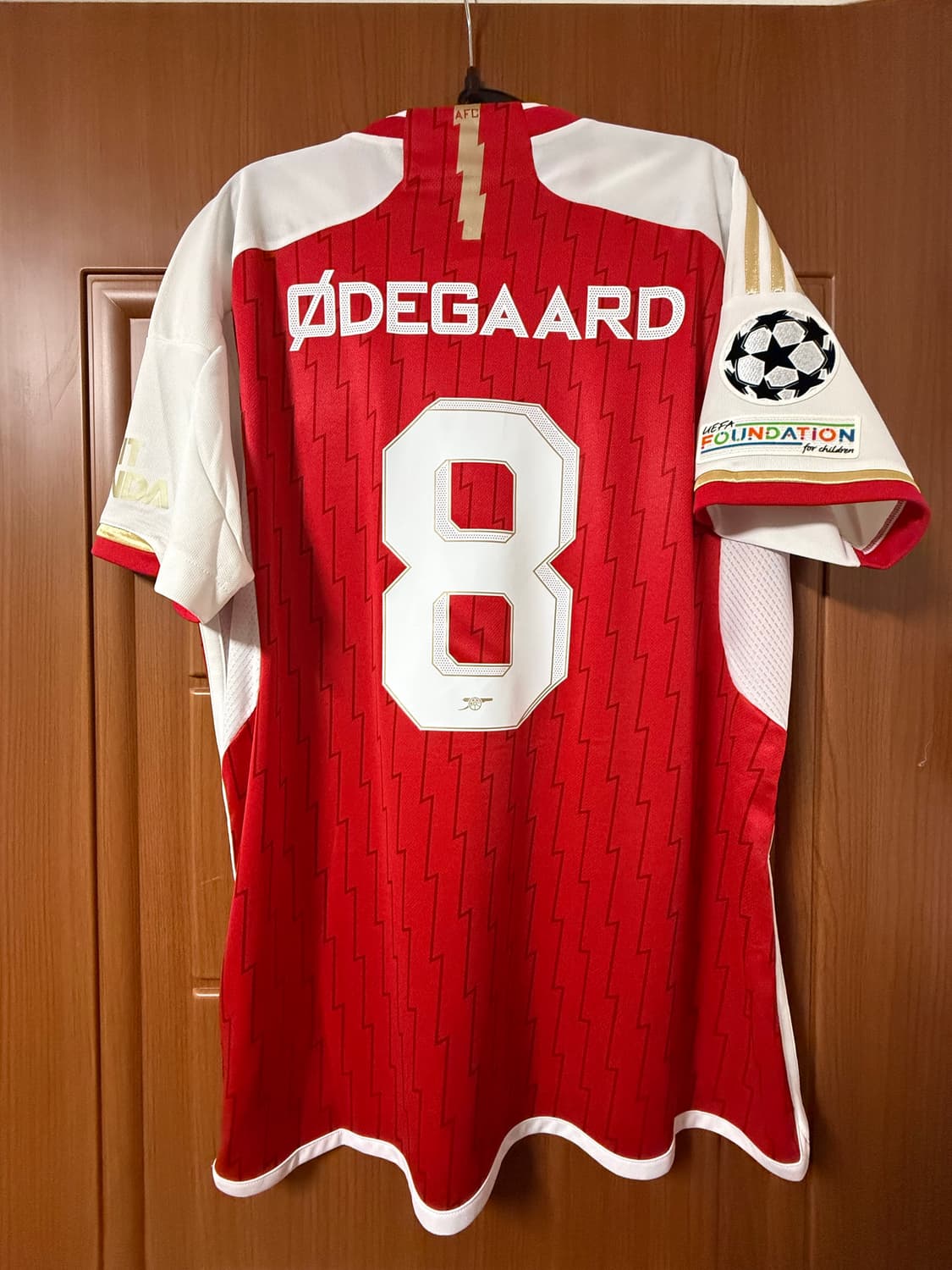 아디다스 아스날 23-24 홈 외데고르 상품이미지1