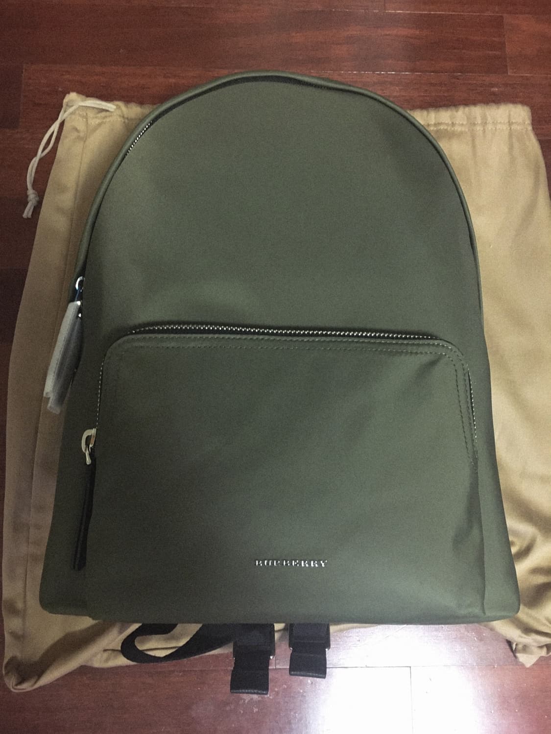 버버리 백팩 상품이미지2