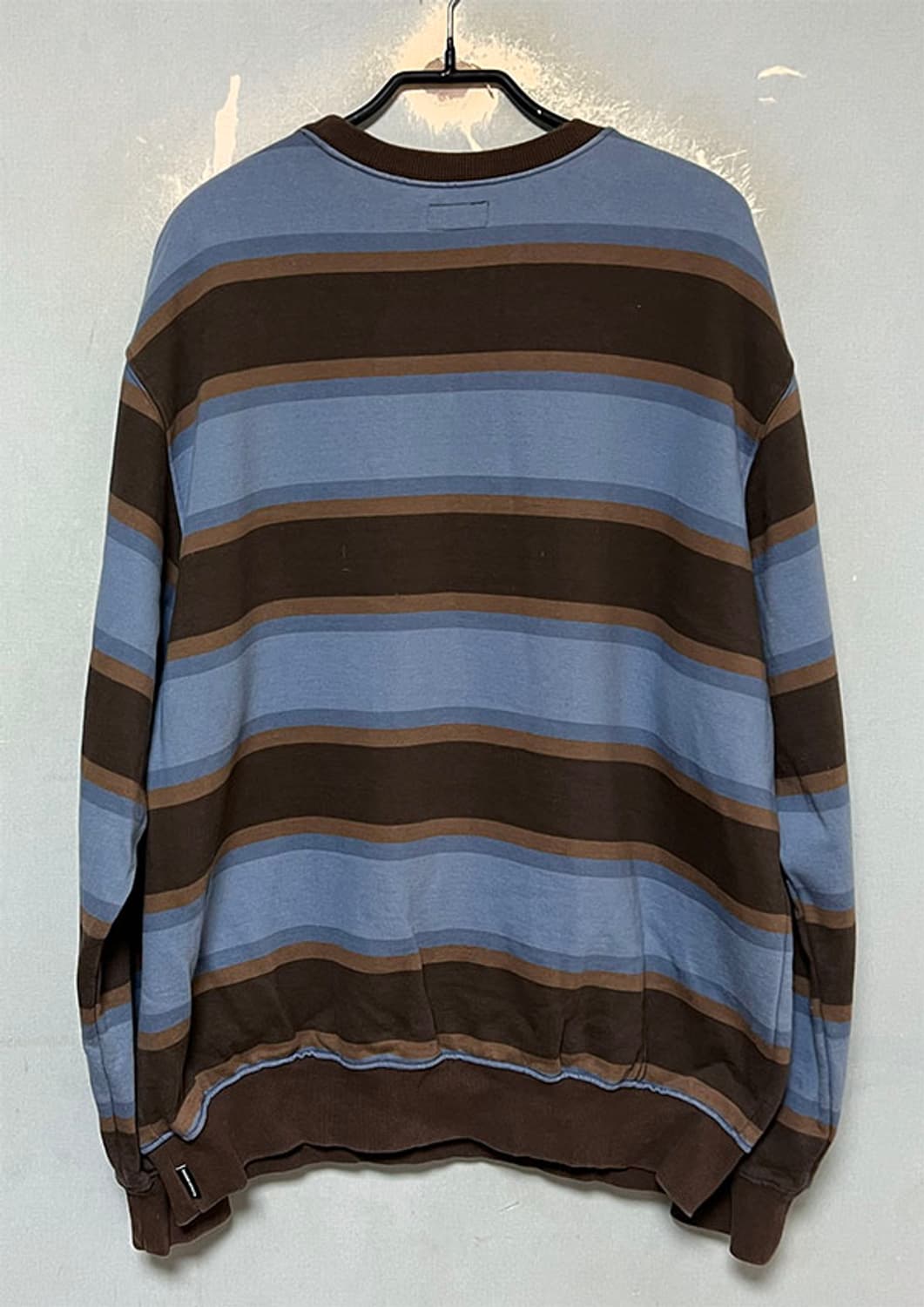 디스이즈네버댓 남자 맨투맨 겨울 오버핏 스트라이프 105-110 상품이미지2