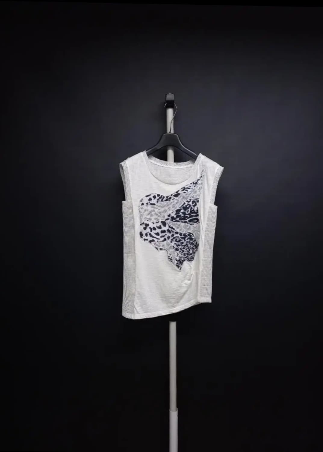 미샤 화이트 모달 티 블라우스  F 상품이미지1