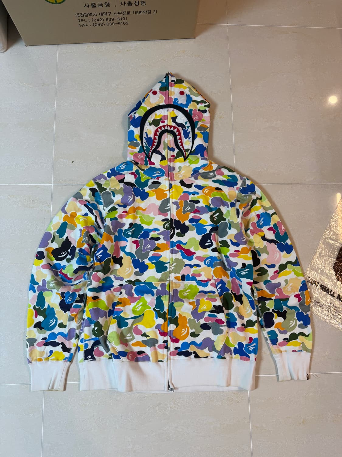 2XL 베이프 멀티컬러 샤크후드 상품이미지4