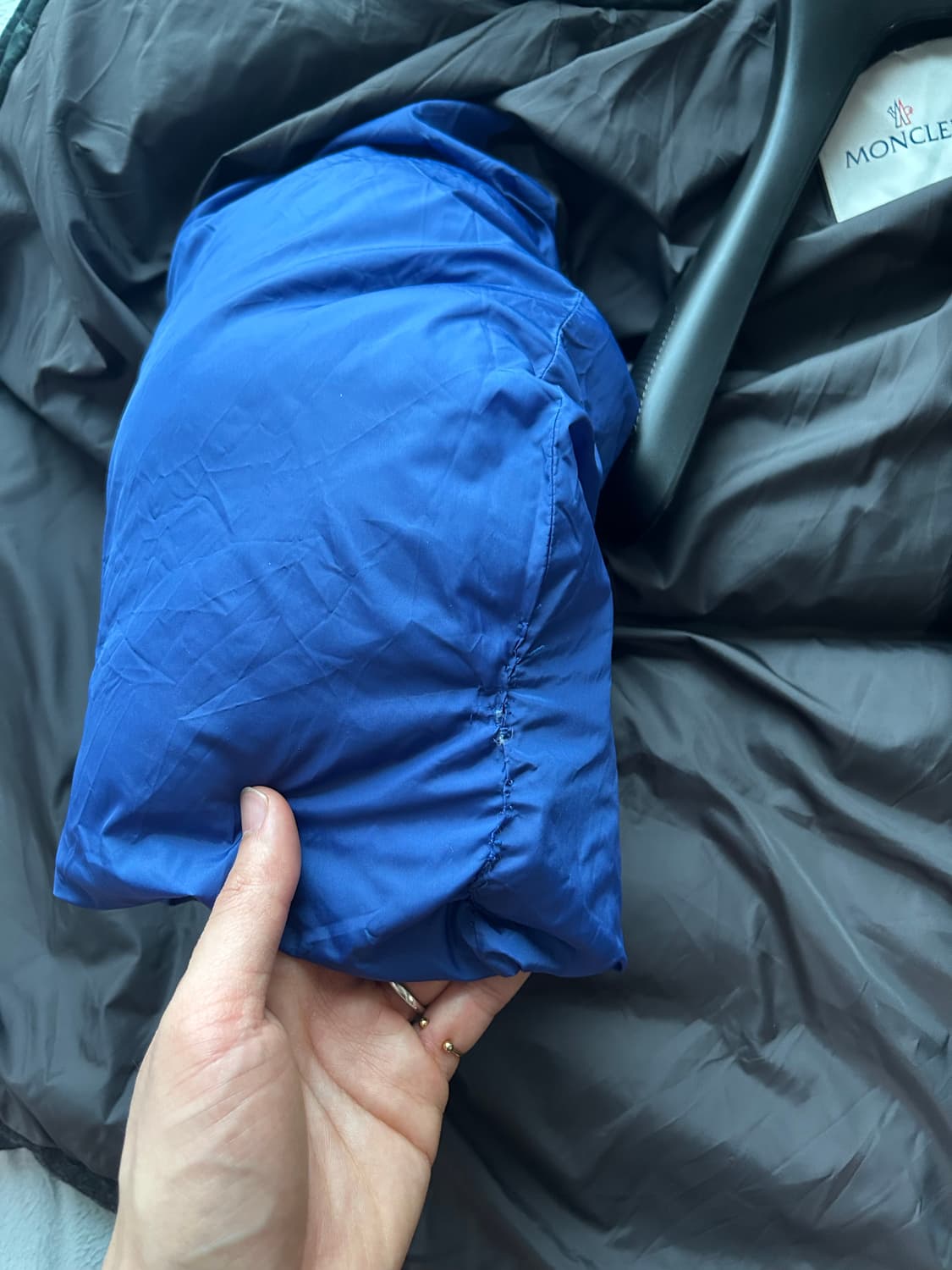 정품 몽클레어 패딩 상품이미지8