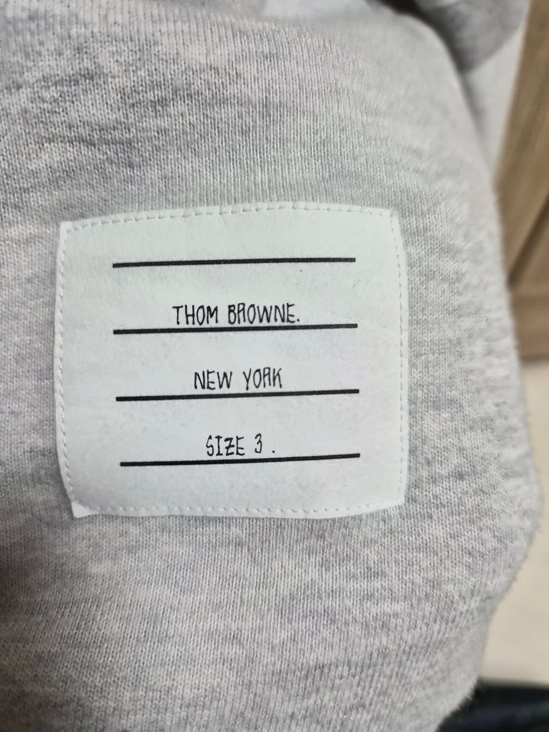 톰브라운 4바 맨투맨 3사이즈 상품이미지3