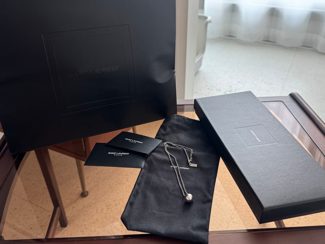 정가 56만 생로랑 실버 볼 펜던트 목걸이 남녀공용 상품이미지3