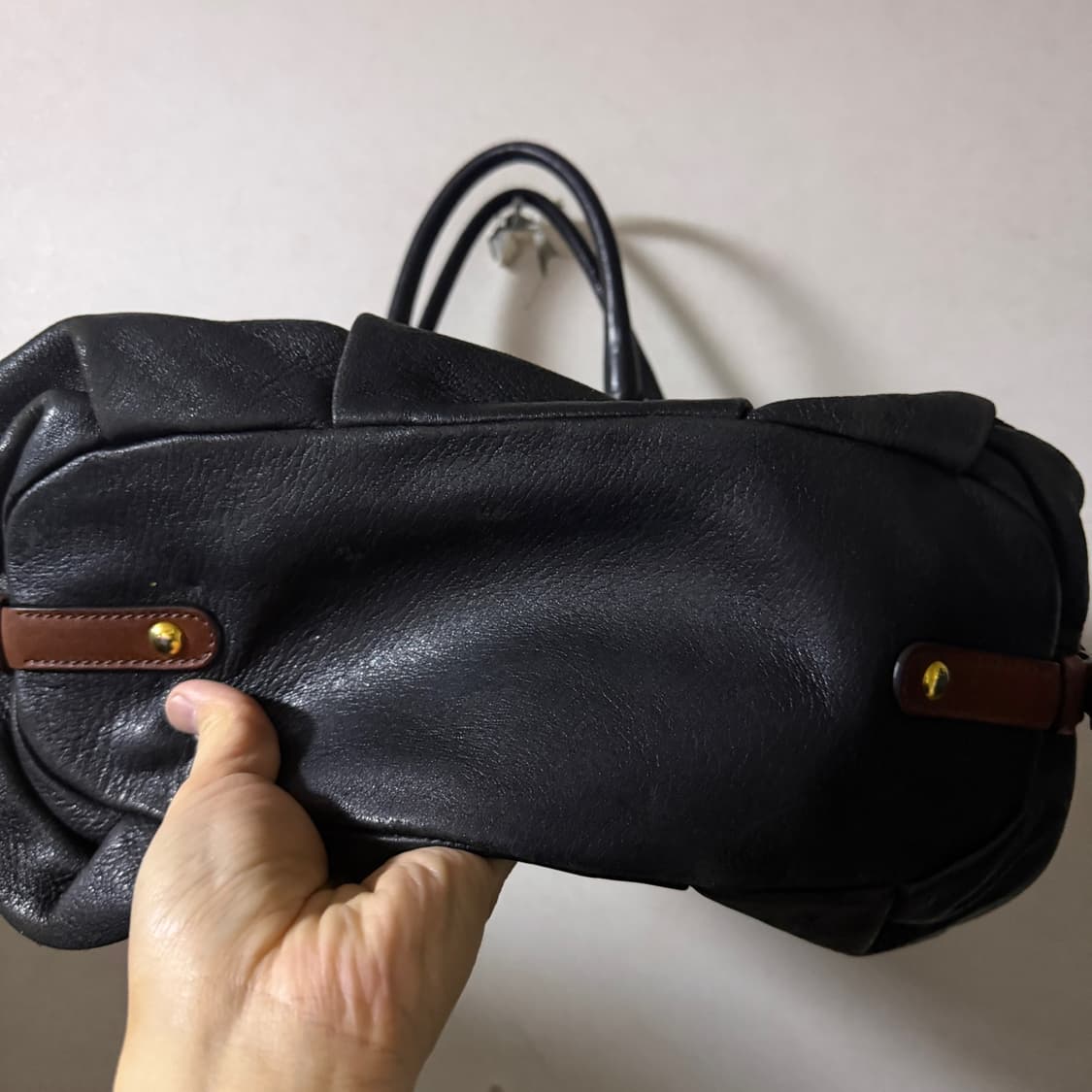 프라다 카프스킨 여성 토트&숄더백 상품이미지3