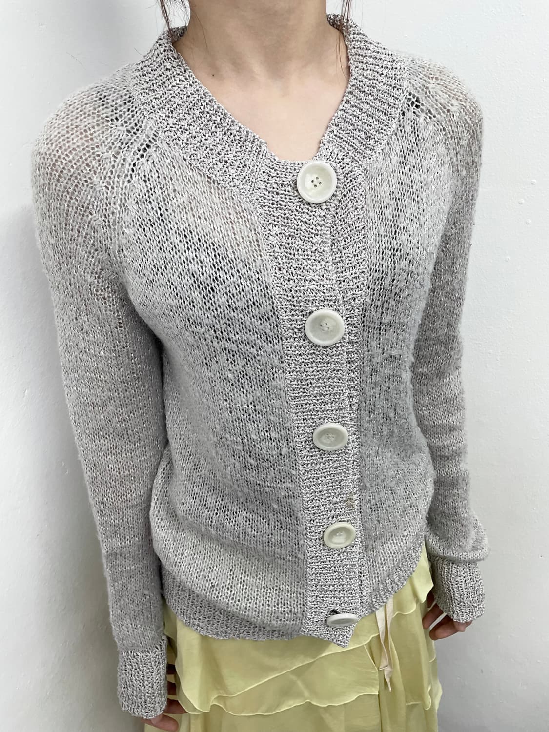 그레이 루즈 버튼 가디건 상품이미지3