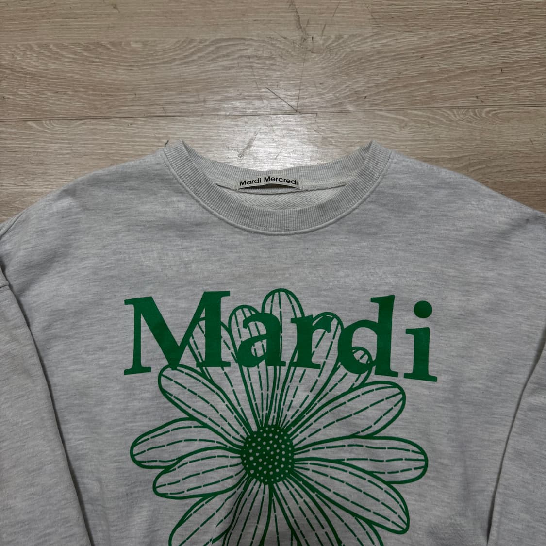 마르디메크르디 플라워 프린팅 맨투맨 상품이미지2