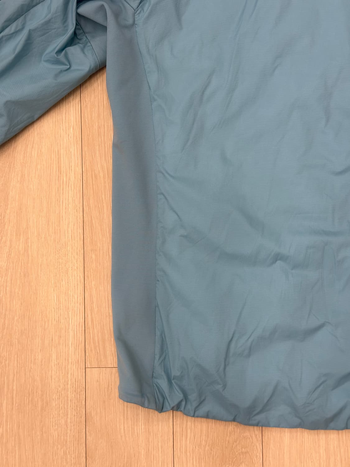 아크테릭스 아톰 LT 후디 솔레스 S사이즈 ! 현재 크림에서 90만원 상품이미지5