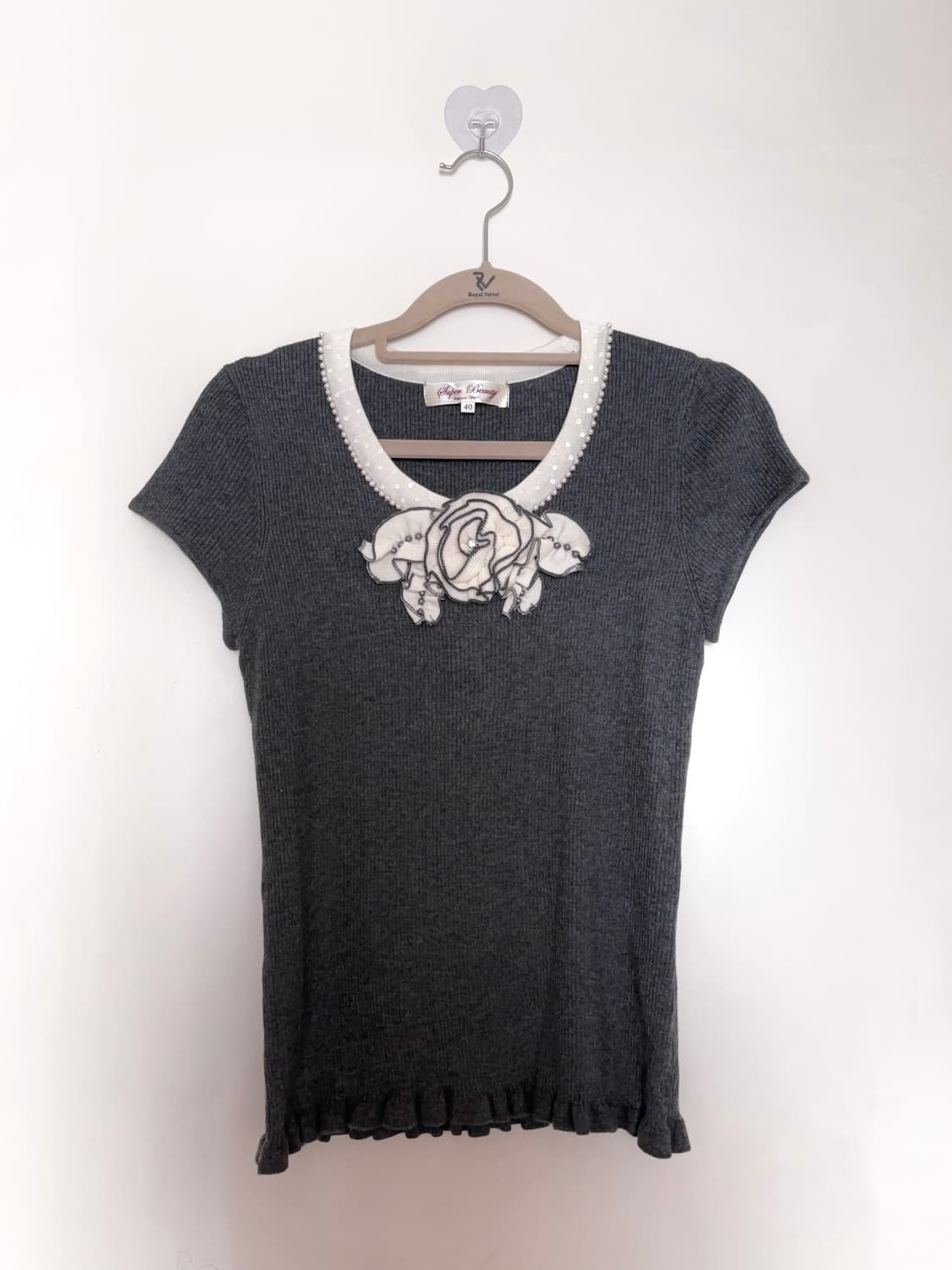 공겜여주 플라워 비즈 반팔니트 (착샷o) /로걀탑 고딕 양산형 모리걸 상품이미지4