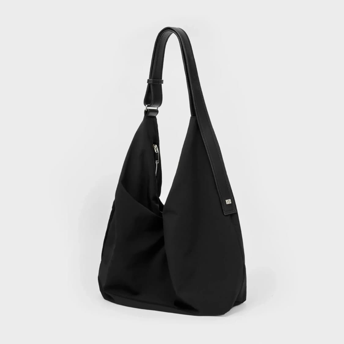 킨더살몬 미아 오버사이즈 숄더백 상품이미지1