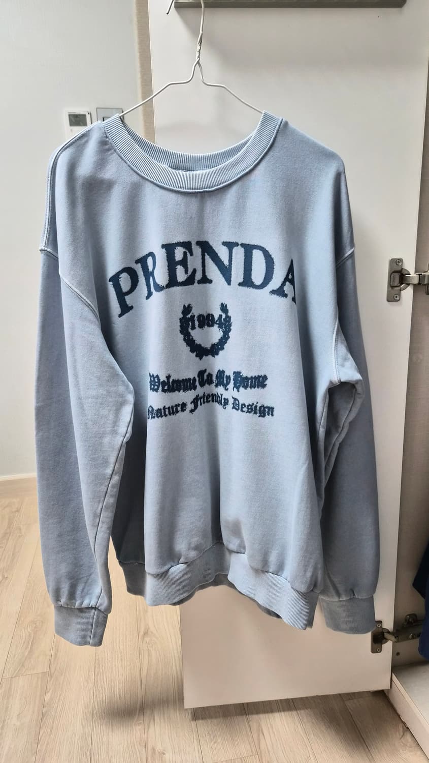 키미님 픽) PRENDA 프렌다 맨투맨 하늘색 상품이미지1