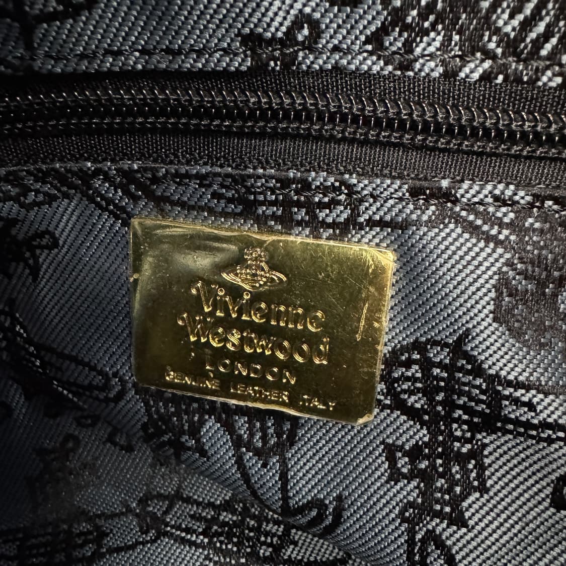 비비안웨스트우드 체크 버킷 숄더백 상품이미지8