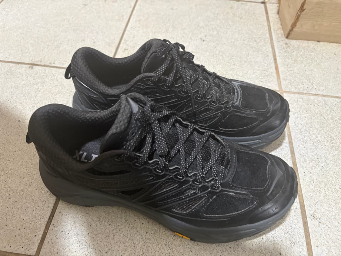 엑슬림 호카 (270,8.5 사이즈) 상품이미지1