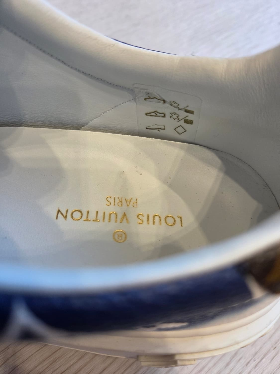 루이비통 모노그램 에스칼 타임아웃 스니커즈 상품이미지9