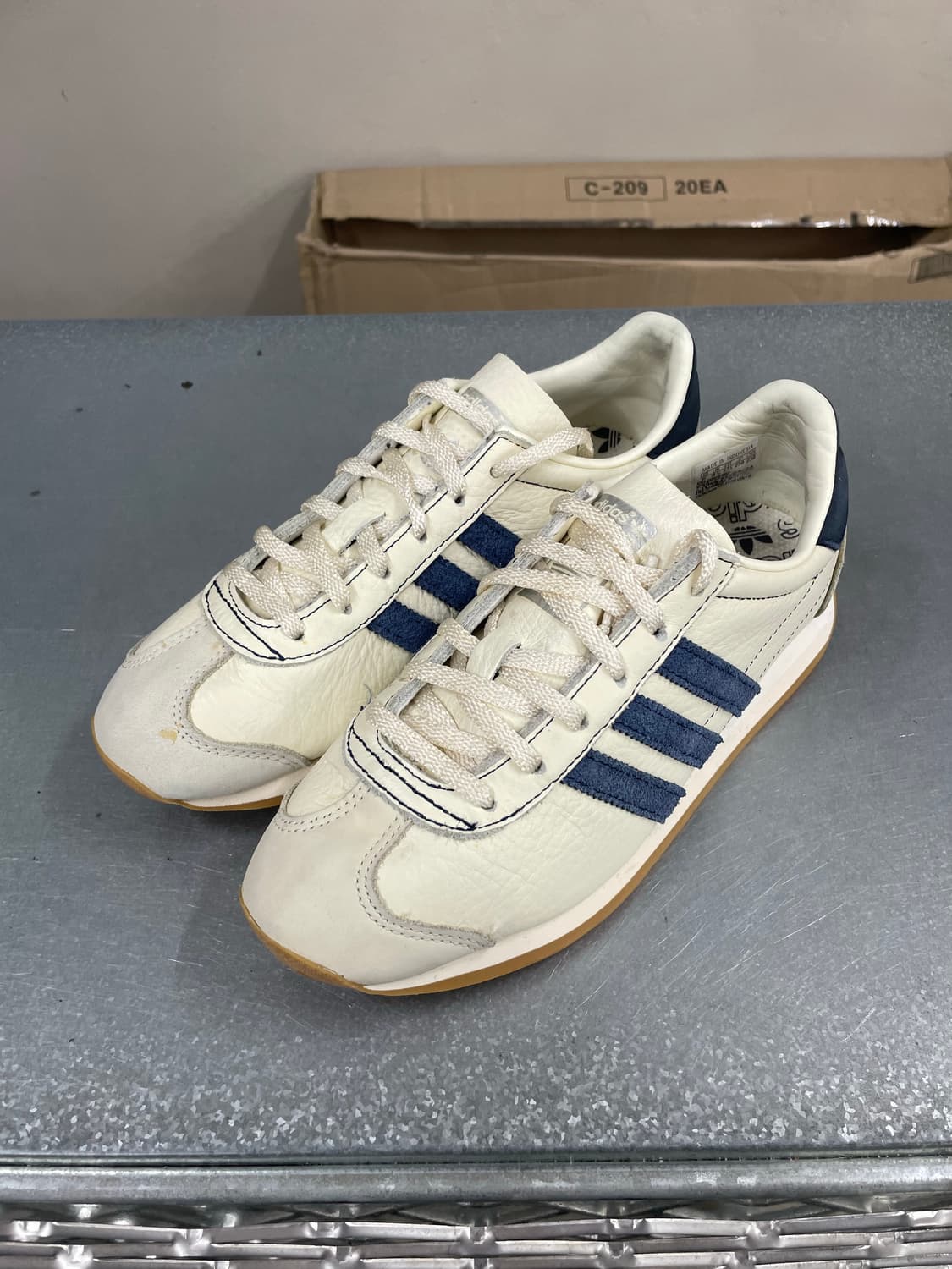아디다스 컨트리 OG 나이트 인디고 오프 화이트 230 상품이미지2