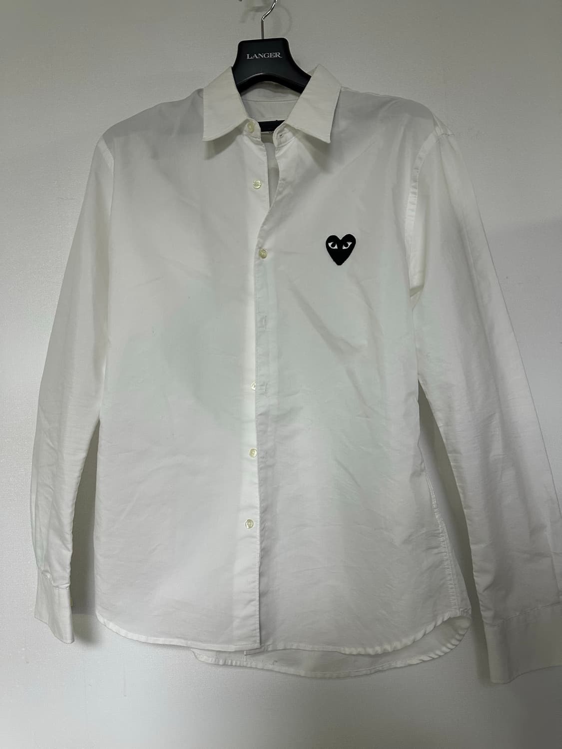 꼼데가르송 흰색 하트 와이셔츠 상품이미지1