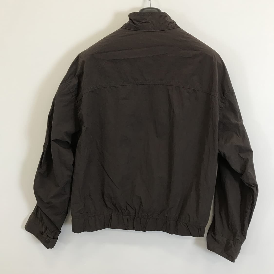 라퍼지스토어 크롭우븐 셔링 바람막이자켓 [M] 상품이미지3